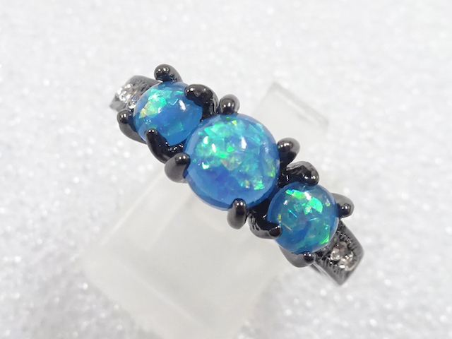 JAPANESE KIMONO / ANTIQUE COLORED STONE RING (SIZE 24)